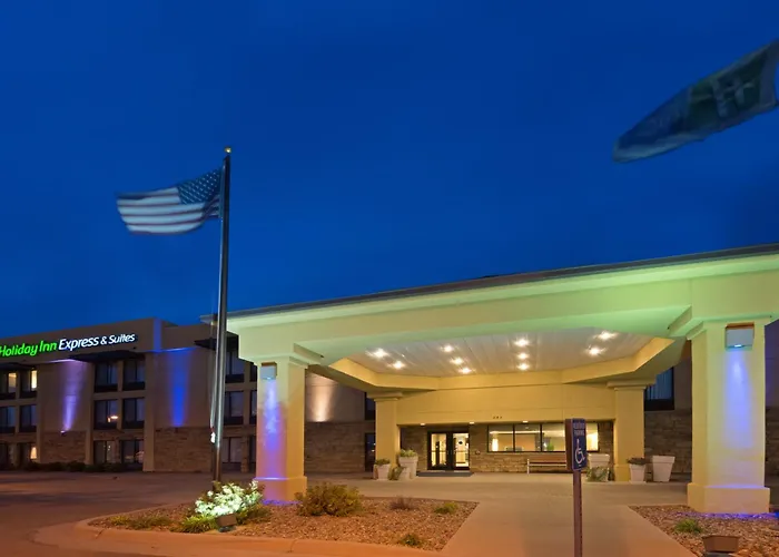 Holiday Inn Express & Suites Colby By Ihg