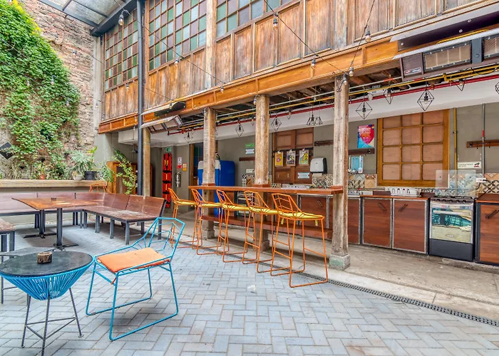 Delgadillo Boutique By Socialtel