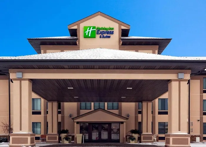 Holiday Inn Express & Suites Winner By Ihg