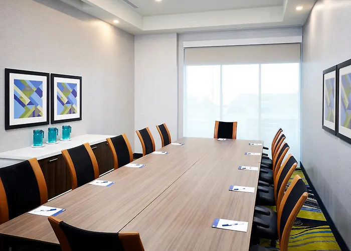 Holiday Inn Express & Suites - Brantford By Ihg