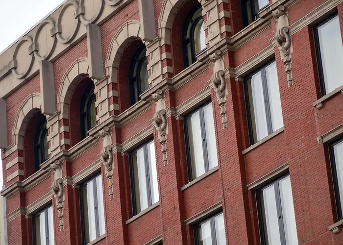 The Peregrine Omaha Downtown Curio Collection By Hilton