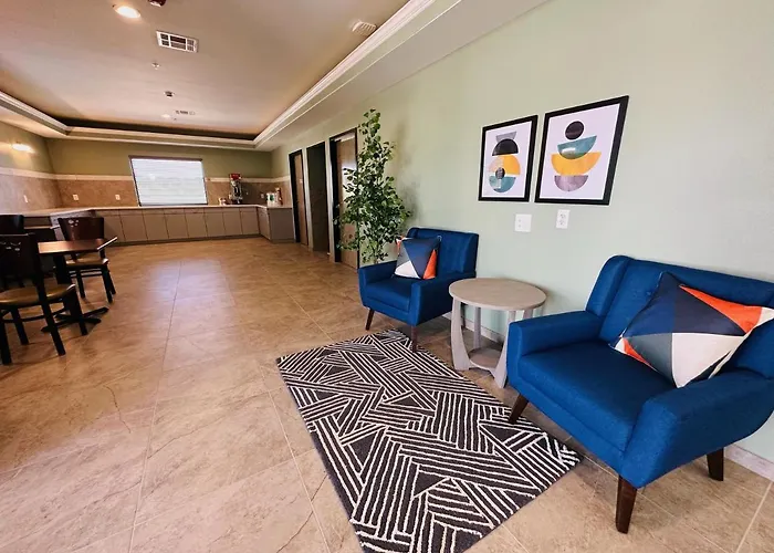 Crosby Travel Lodge And Rv Park