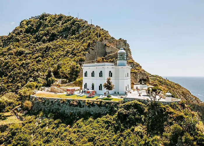 Faro Punta Imperatore