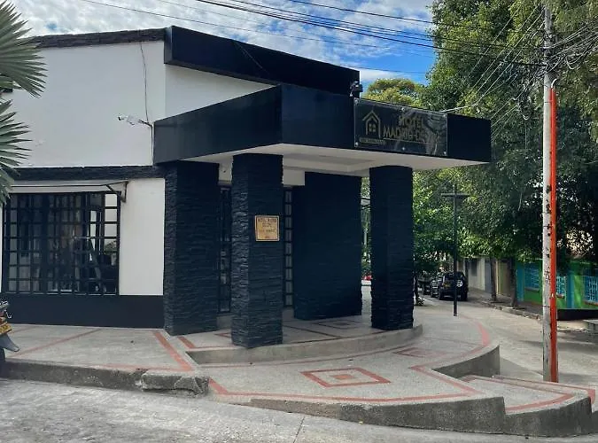 Madrid Deluxe Neiva