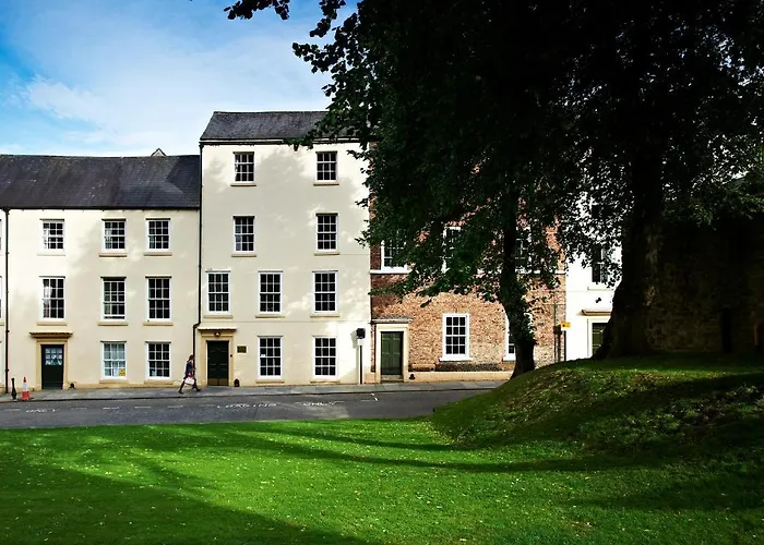 St Chad'S College