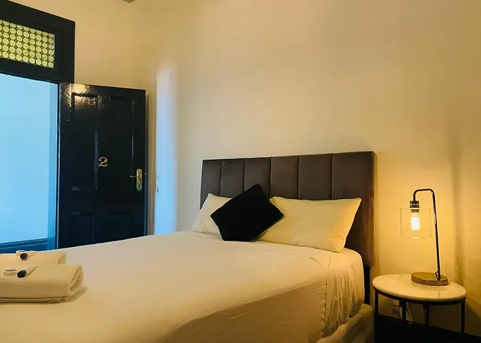 Belmore Hotel Scone