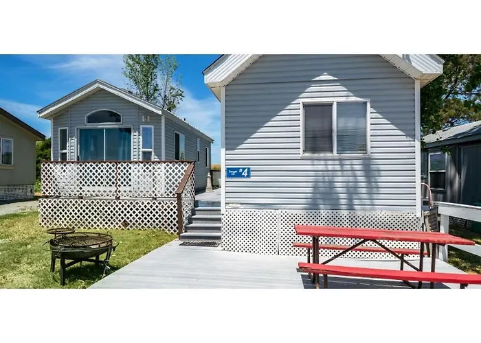 Snug Harbor Rv Park & Marina