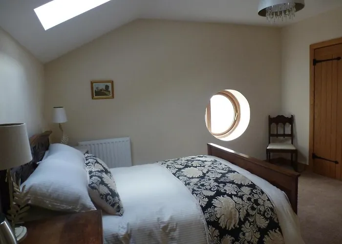 Mile House Barn Bed & Breakfast