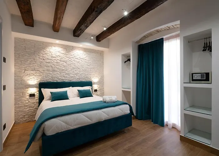 Sofi' Center Rooms
