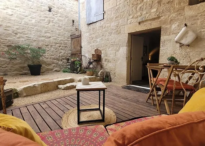 Nuit Insolite Avec Spa Privatif Au "Secret"