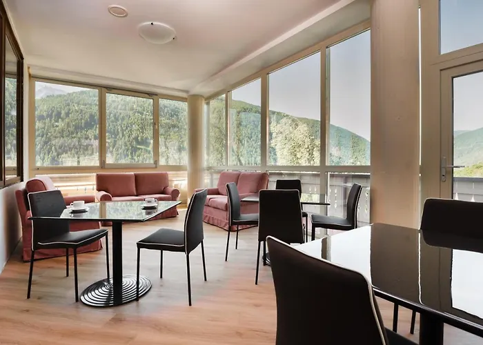 Hotel Vezza Alpine Lodge&Spa Vezza dʼOglio