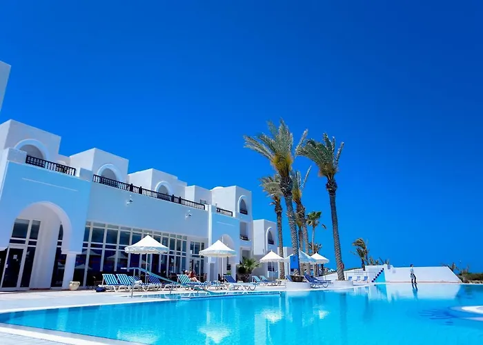 Al Jazira Beach & Spa