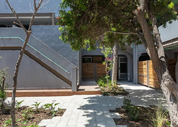 Hacienda Santa Barbara by Homi Rent