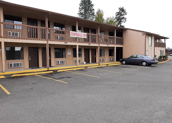 Centralia Inn