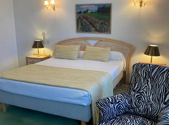 Hotel Le Grand Paris Digne-les-Bains