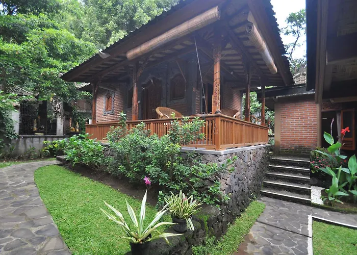 Puri Lumbung Cottages Restaurant & Spa Munduk