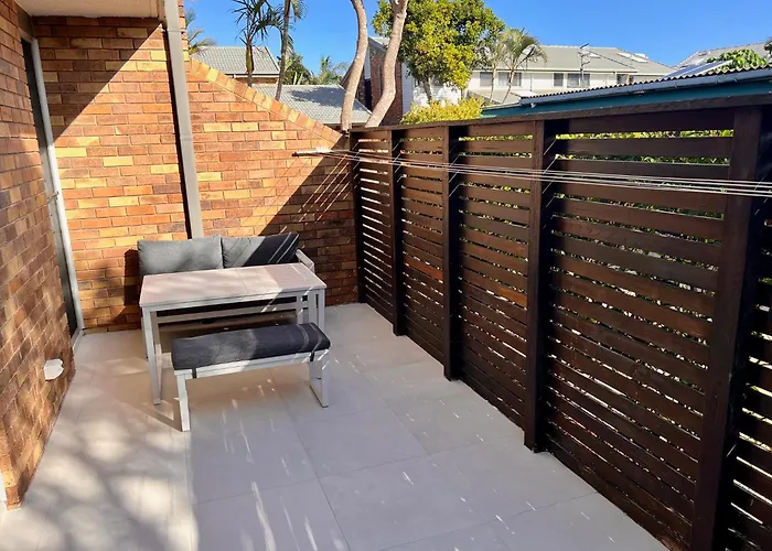 Glen Eden Beach Resort