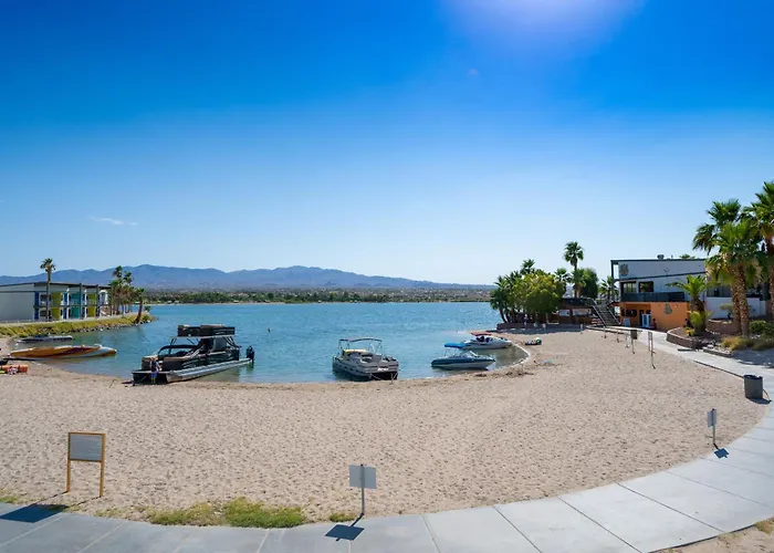 The Nautical Beachfront Resort