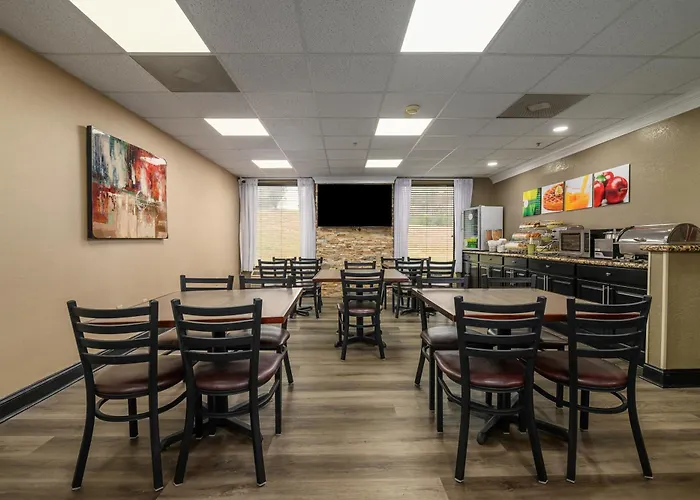 Quality Inn & Suites Lexington South