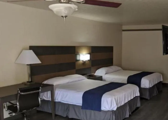 Atrium Inn