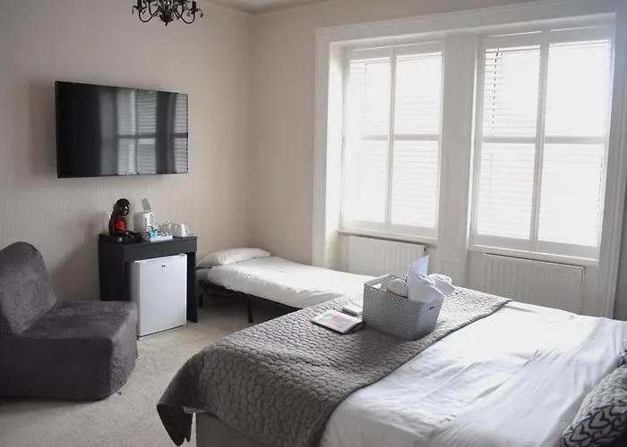 The Ashleigh - Dog Friendly