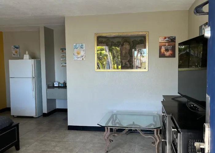 Budget Inn