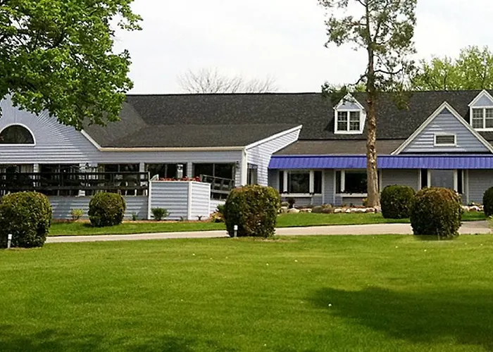 Lodge At Leathem Smith