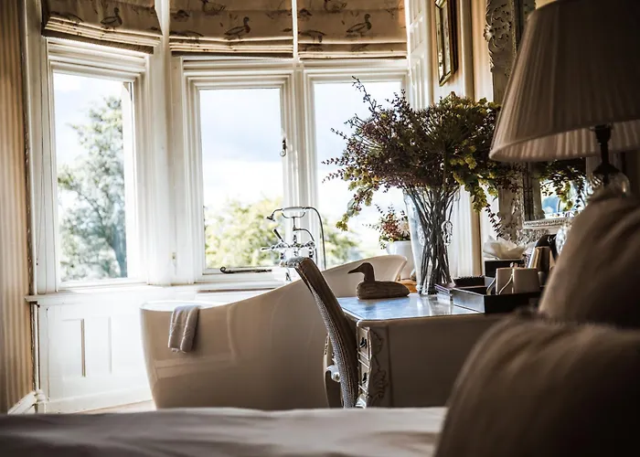 Falcon Manor Hotel Settle
