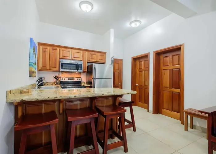 Best Western Grand Baymen Gardens