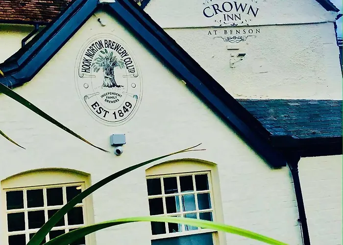 The Crown Inn At Benson