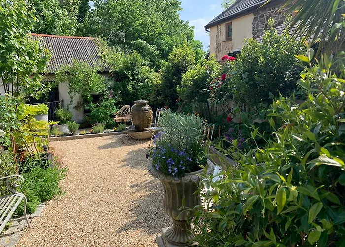 Molesworth Accommodation, Pyworthy, Devon