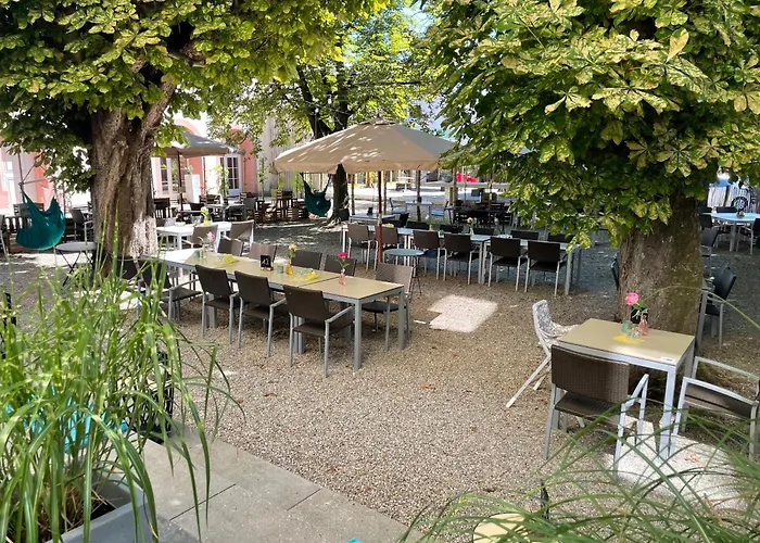 Zum Rayers Cafe-Restaurant & Boutique-Hotel