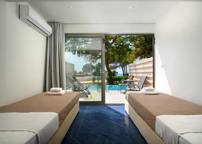 Ninos Grand Beach Resort