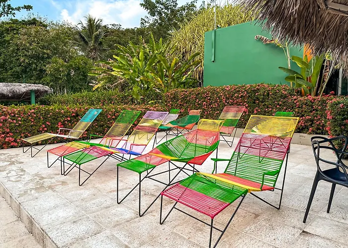 Los Colores Ecoparque Doradal