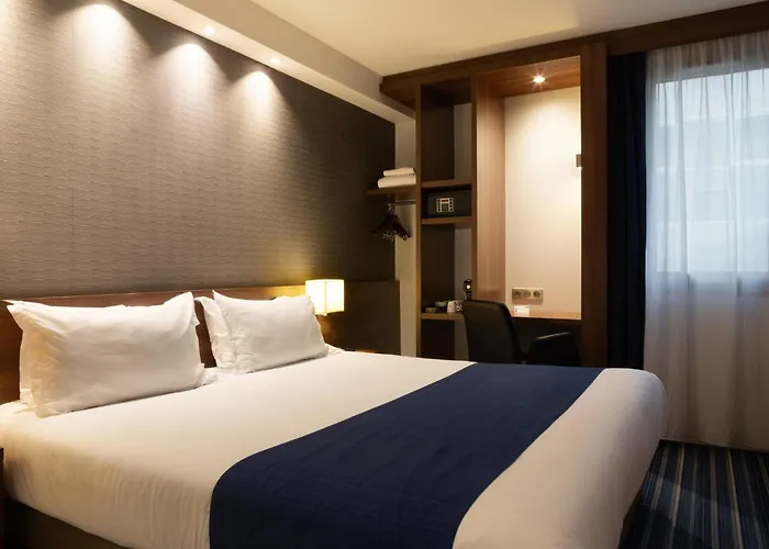 Holiday Inn Express Amiens By Ihg