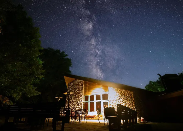Whitetail Lodge