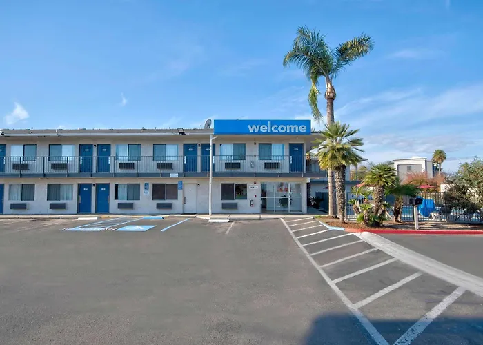 Motel 6-Tulare, Ca
