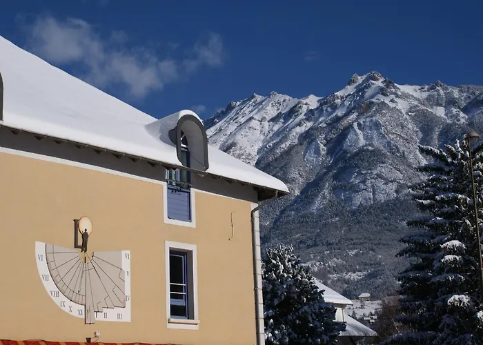 Hôtel Lacour Eygliers