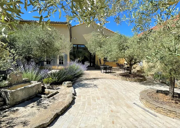 Clos Saint-Michel Resort & Spa