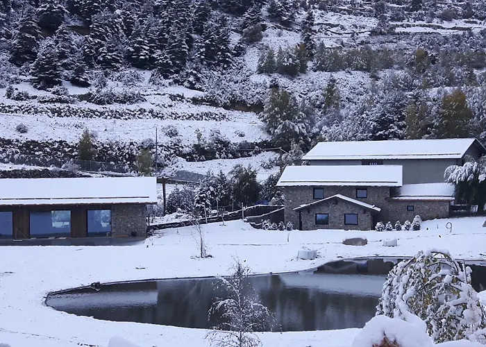Les Pardines 1819 Mountain suites&SPA