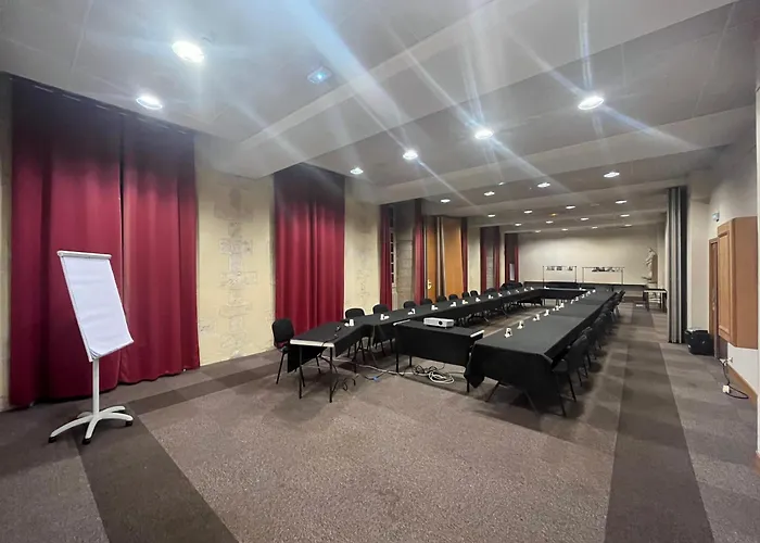Hotellerie Saint Yves Chartres