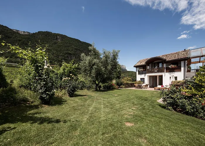 Weingut Weidlhof - Suite & Breakfast - Vacation For Wine Lovers