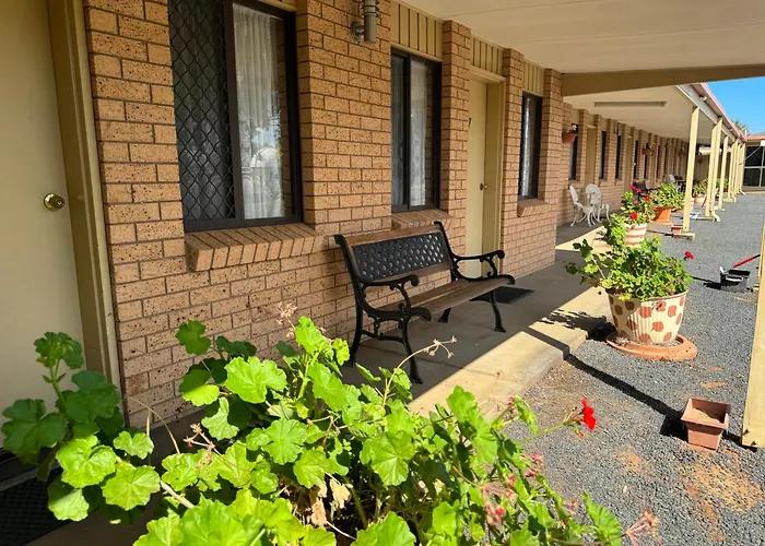 Three Ways Motel