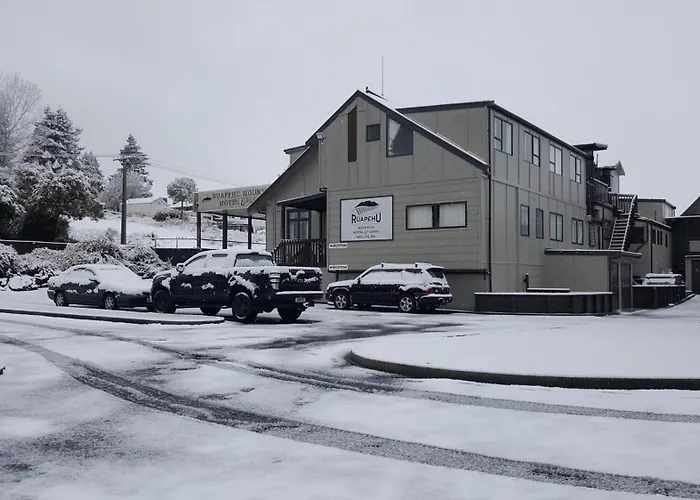 Ruapehu Mountain Motel & Lodge