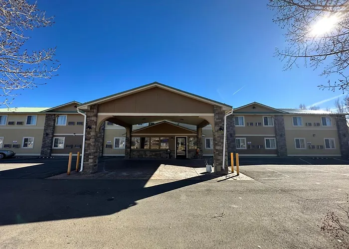 Days Inn & Suites By Wyndham Gunnison