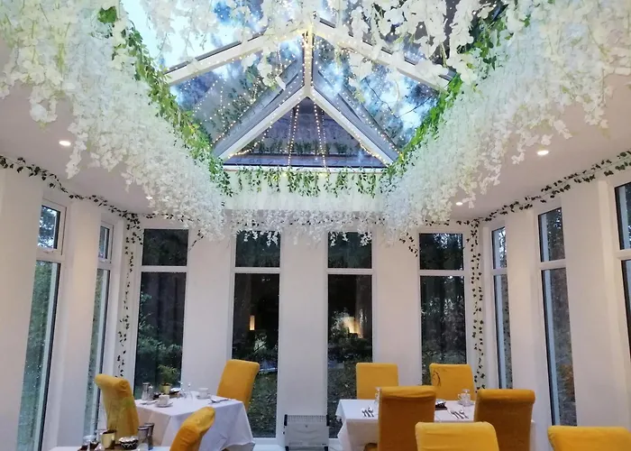 Guestling Hall Hotel