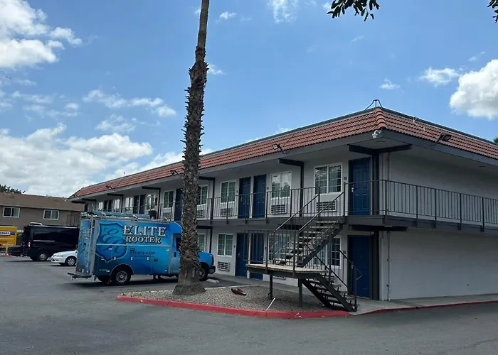 Studio 6 Suites San Ysidro Ca South Bay