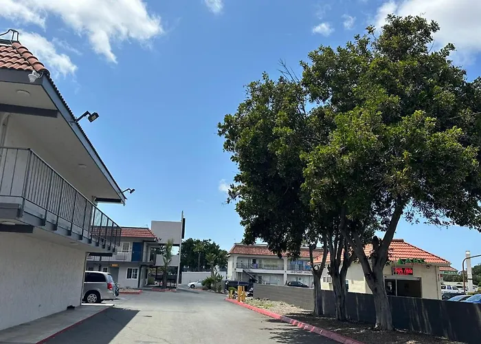 Studio 6 Suites San Ysidro Ca South Bay