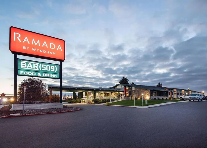 Ramada By Wyndham Airport