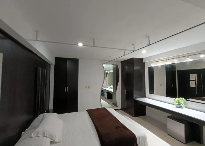 Giakor Suites - Gran Jardín
